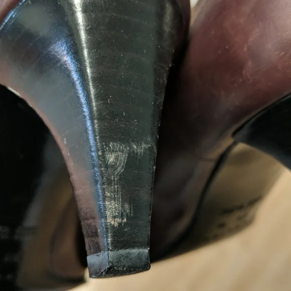 Celine burgundy-brown leather classic pumps/shoes, 2 1/2" heal,size 38 - Picture 9 of 11